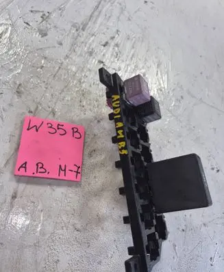 Audi A4 S4 B5 8D Fuse box set 8L0941822A