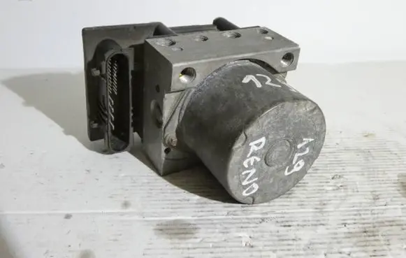 Renault Megane II ABS Pump 8200038695 0265231800