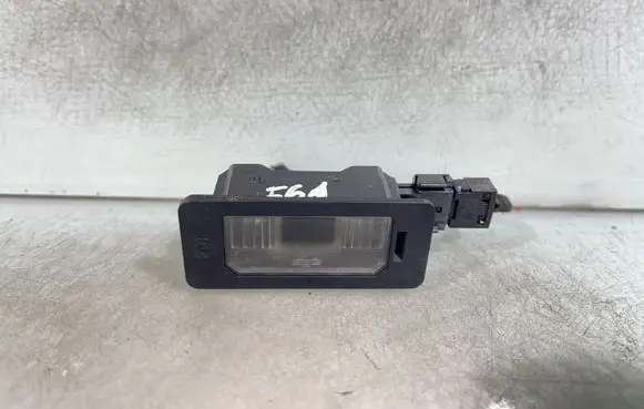 BMW 5 E60 E61 Number plate light