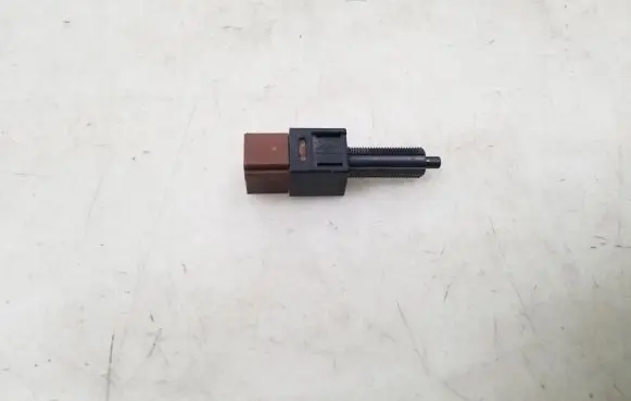 Nissan X-Trail T31 Brake pedal sensor switch
