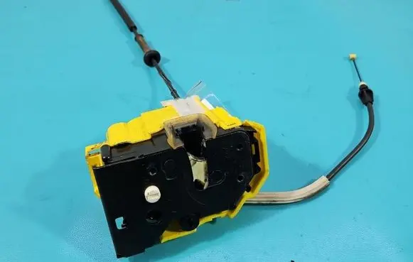 Alfa Romeo Stelvio Rear door lock 5053654 IMPRK1591523