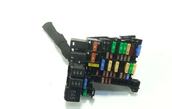 Volkswagen ID.3 Fuse module 5WA937615 4H0951253A