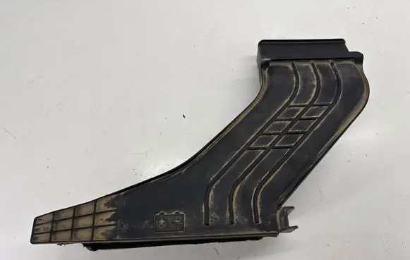 Chrysler Pacifica Air intake duct part 68188656AB 68188656AA