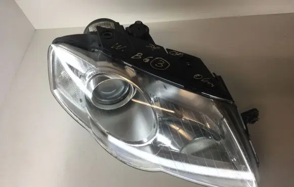 Volkswagen PASSAT B6 Headlight/headlamp 89312209