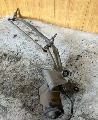 Renault Megane I Front wiper linkage and motor 53548402 MFD259B