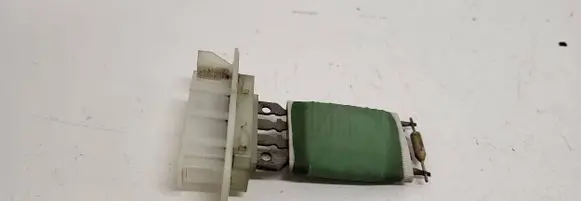 Skoda Octavia Mk2 (1Z) Heater blower motor/fan resistor 