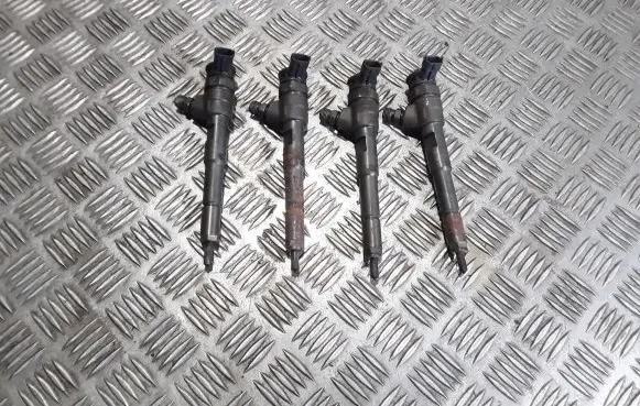 Fuel injectors set