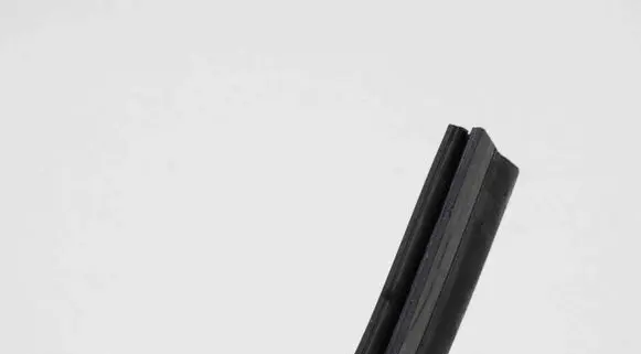 Volkswagen PASSAT B8 Engine compartment rubber 3G0823723