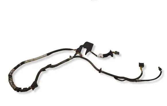 Land Rover Discovery 3 - LR3 Engine installation wiring loom YMD504610A