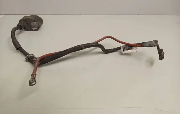 Volkswagen Tiguan Positive cable (battery) 5N0971228