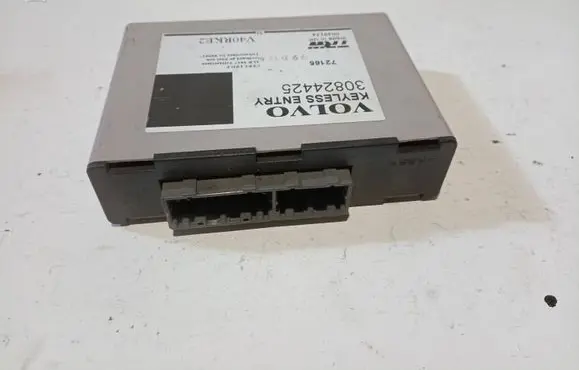 Volvo S40, V40 Comfort/convenience module 30824425 0049134 72165