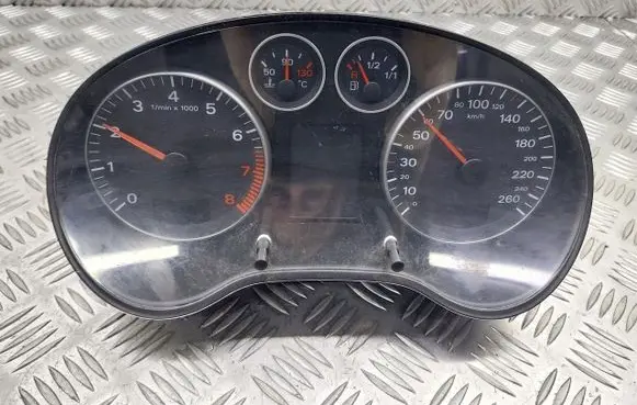 Audi A3 S3 8P Tachometer 8P0920900MX