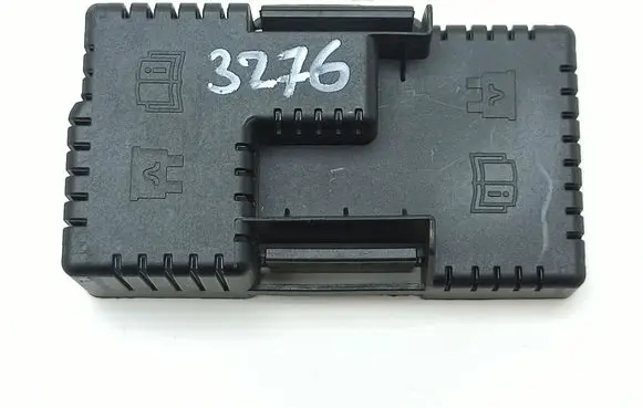 Volvo XC70 Fuse box cover 6G9T14C507AB