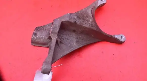 Audi A8 S8 D3 4E Engine mount vacuum valve 4E0199370BA