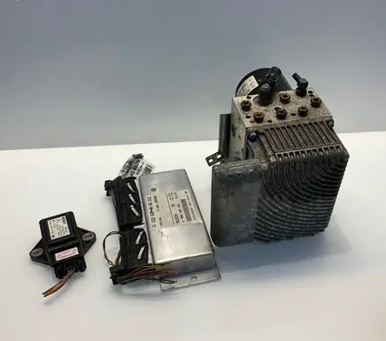 Mercedes-Benz E W211 ABS Pump A0054319612 0265250110 98713H0366