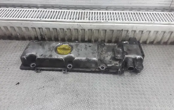 Rocker cam cover
