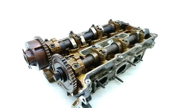 Jaguar X-Type Engine head 1R8E6C064A20F