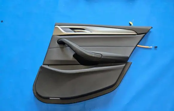 BMW 5 G30 G31 G38 Rear door card panel trim