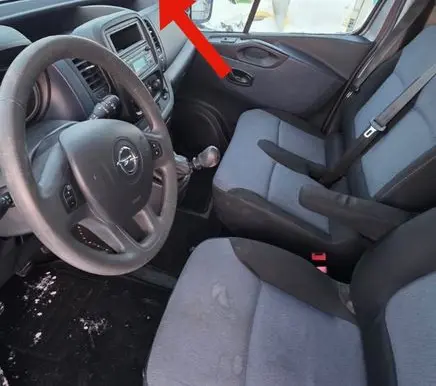 Opel Vivaro Cup holder 684308154R 4424R68430 93452477