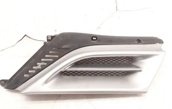 Alfa Romeo 166 Front bumper upper radiator grill 156016558 GRIGIOCHIAROVR612A