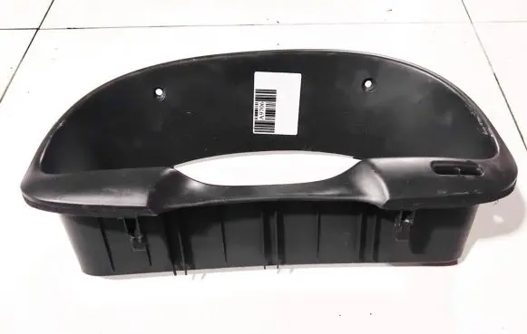 Hyundai Santa Fe Dashboard trim 848312b000 84831-2b000