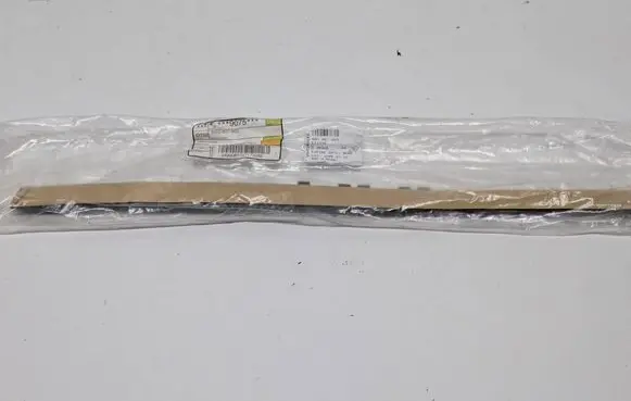 Audi A4 S4 B9 Rear bumper trim bar molding 8W0807863 9075