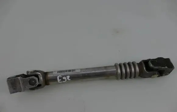 BMW 3 E92 E93 Steering column universal joint 6781591