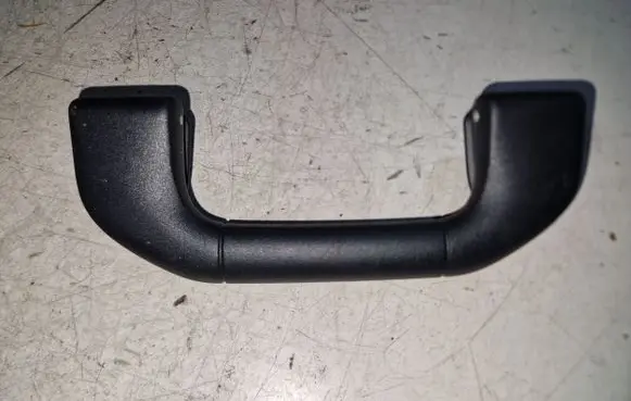 Mercedes-Benz E W212 Front interior roof grab handle A204100051