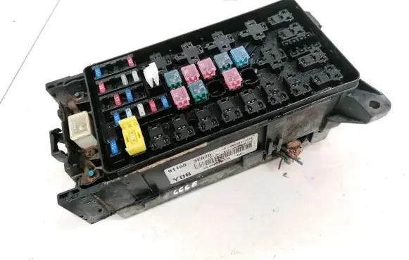 KIA Sorento Fuse box set 911603E070 91160-3E070