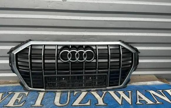 Audi Q3 F3 Front bumper upper radiator grill 83A853651C 83A853651B