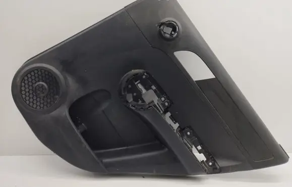 Honda CR-V Rear door card panel trim
