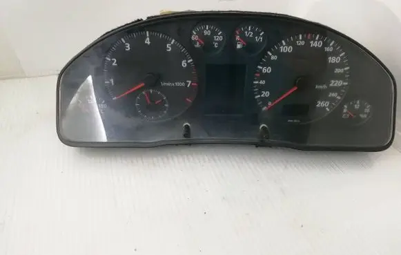 Audi A4 S4 B5 8D Speedometer (instrument cluster) 8d0919034f