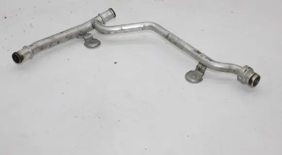 Audi A8 S8 D4 4H Engine coolant pipe/hose 4H0121485AA