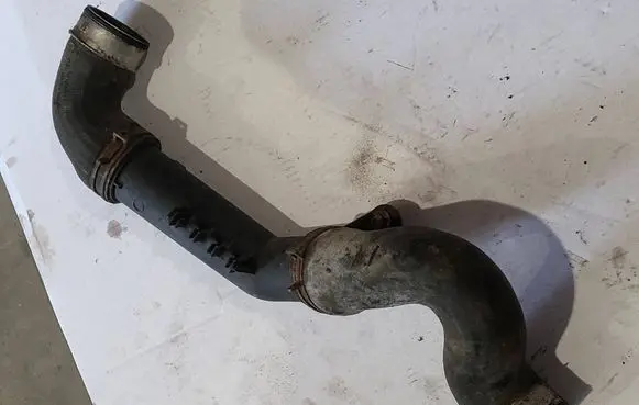 Skoda Superb B6 (3T) Intercooler hose/pipe 3C0145770B