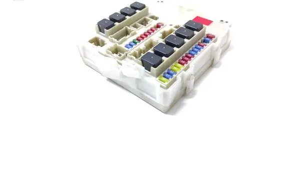 Nissan Armada (WA60) Fuse module 284B6ZLE00C