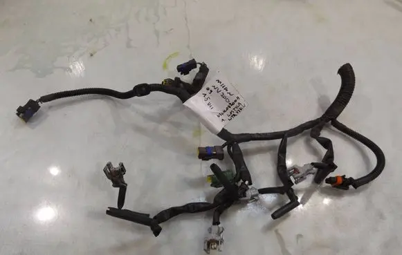 Nissan NV200 Fuel injector wires 