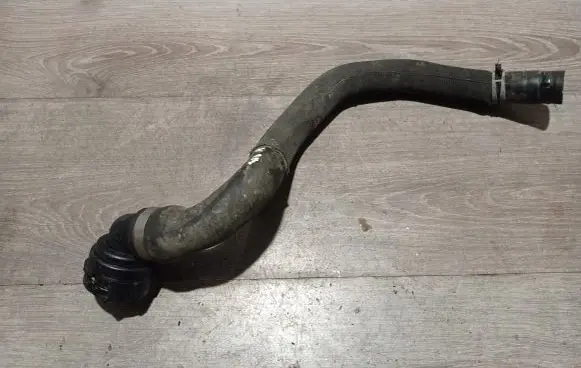 Volvo V40 Engine coolant pipe/hose 206932
