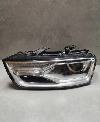 Audi Q3 8U Headlight/headlamp 8U0941005C 10011010000