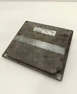 Ford Fiesta Engine control unit/module 6S6112A650GD 140977313D