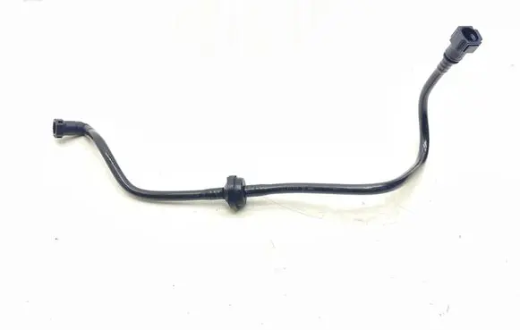 Jaguar F-Type Engine coolant pipe/hose 