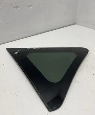Toyota Verso-S Rear side window 43R0079H1