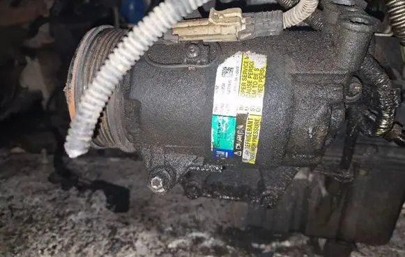Opel Zafira B Air conditioning (A/C) compressor (pump) 9986181 38301234