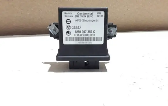 Skoda Superb B6 (3T) Light module LCM 5M0907357C