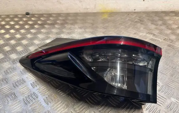 Toyota Yaris Cross Rear/tail lights 815600DE20 L411903