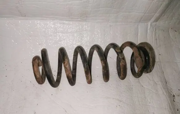 Volkswagen Sharan Front coil spring rubber mount 1K0512297D