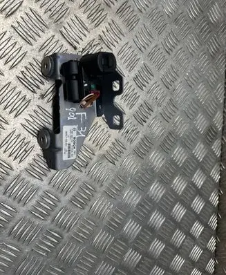 BMW 3 F30 F35 F31 Tailgate window lock/catch/latch 1397020132