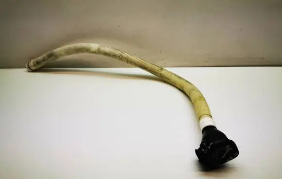 BMW 3 E90 E91 Window washer liquid tank fill tube 7075099 61667075099