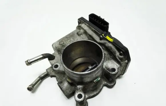 Mitsubishi Colt Throttle valve MN195709 4L23 00814