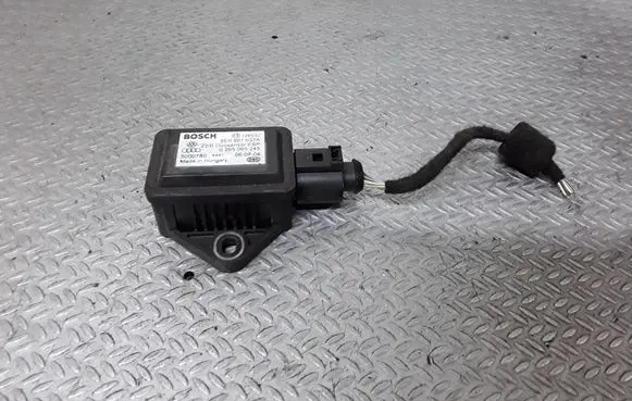 Audi A8 S8 D3 4E ESP acceleration yaw rate sensor 8E0907637A