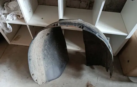 Volvo S40 Front wheel arch liner splash guards 30678144